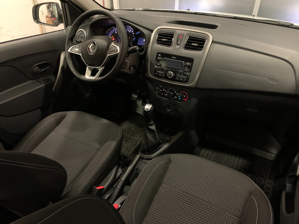 Фото компании АвтоСкидка - Renault Logan
