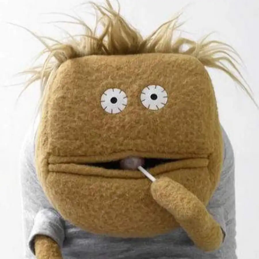 Лет 15 назад этот чудик на моем аватаре на одном из похудейных сайтов привёл меня к победе над весом))) 