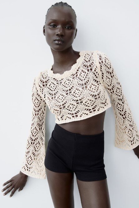 Top zara manga abullonada hotsell
