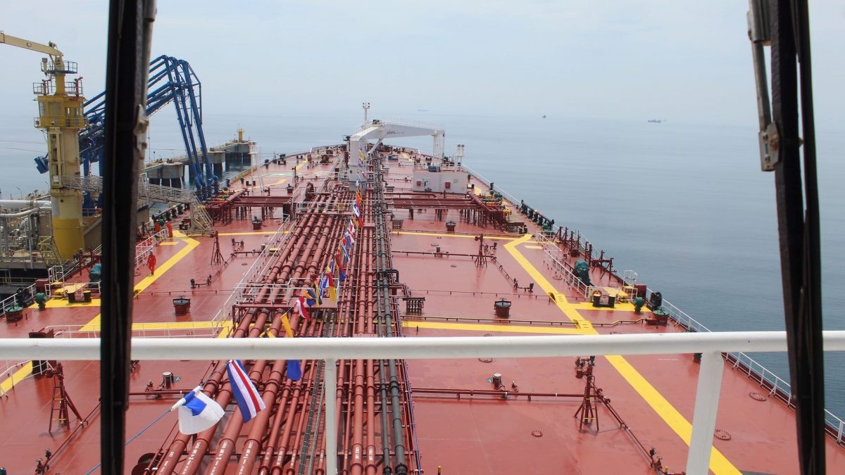    Фото: КМГ. Казахстанский танкер начал транспортировку первых 80 тыс. тонн нефти. Важные экономические новости на 24 апреля 2023 года Эрлен Абдулманов