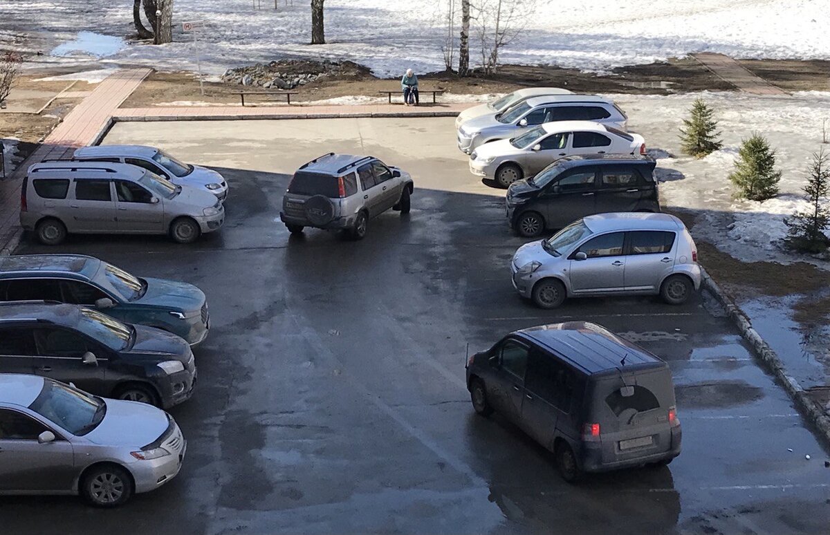 автомобили буквально всё заполонили