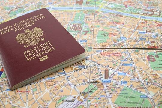    СМИ: рекордное число украинцев и белорусов получили гражданство Польши в 2022 году