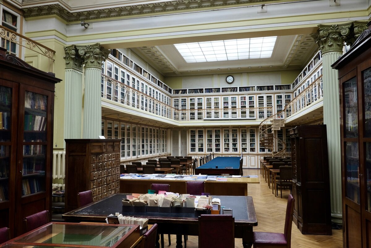 Библиотека Института метрологии