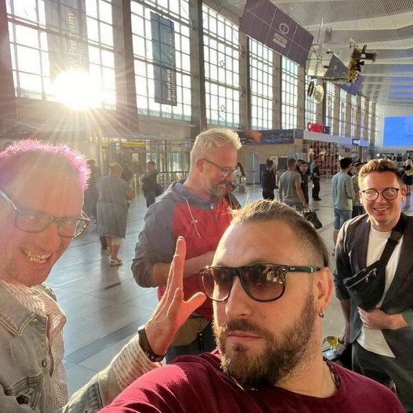     «Необарды» перенесли выступление в «Вегасе»