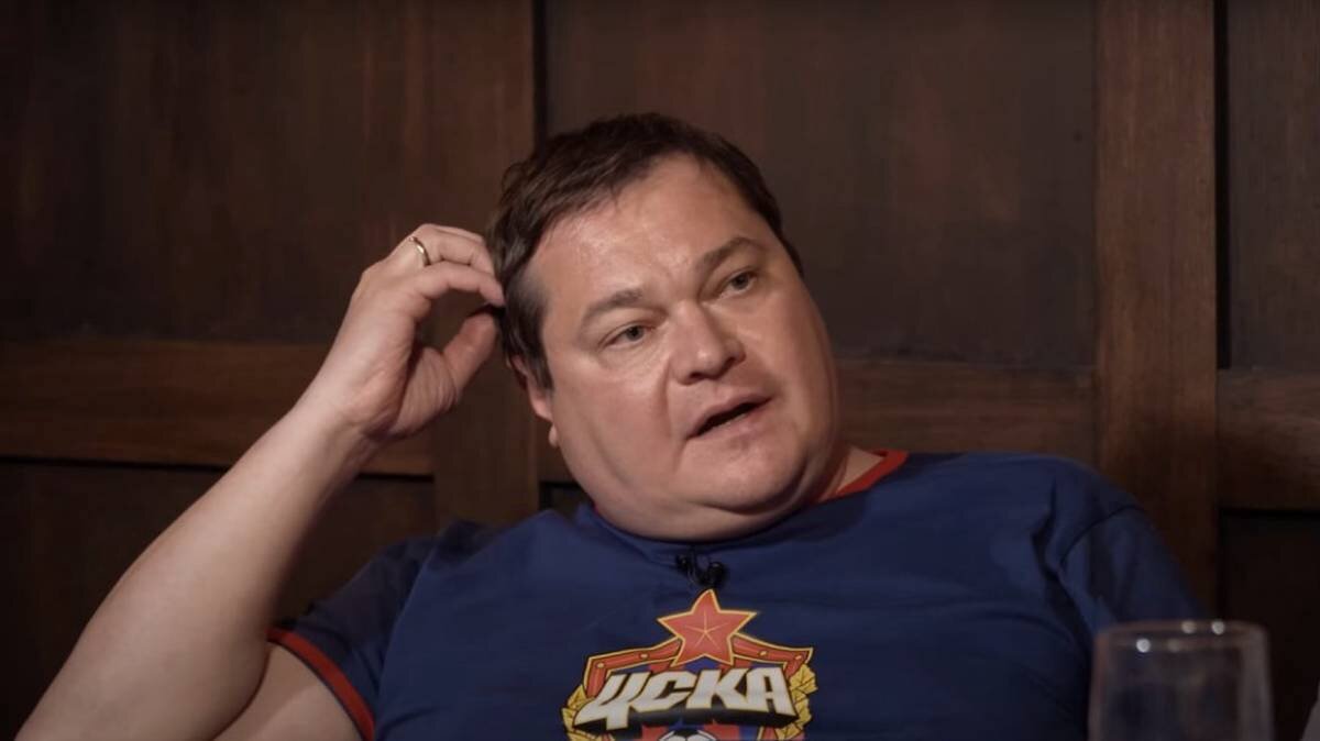    Фото: Youtube / С дивана