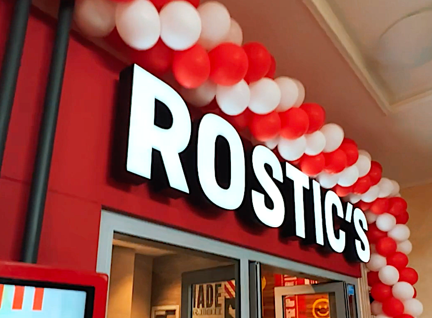 Как раньше назывался kfc. Пенза вывеска. ТНК - Toshiba. Рекламная вывеска в Пензе. Пенза буквы объемные.