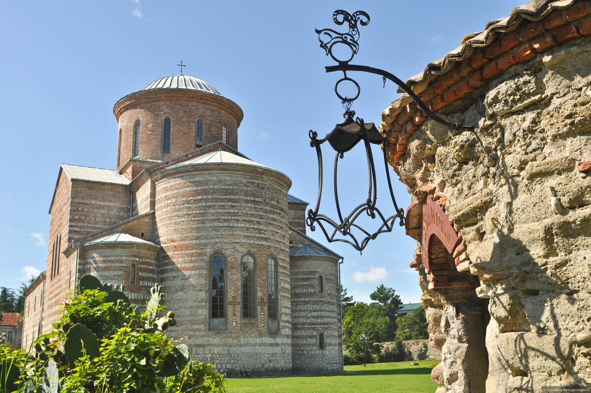 Лыхненский храм фото