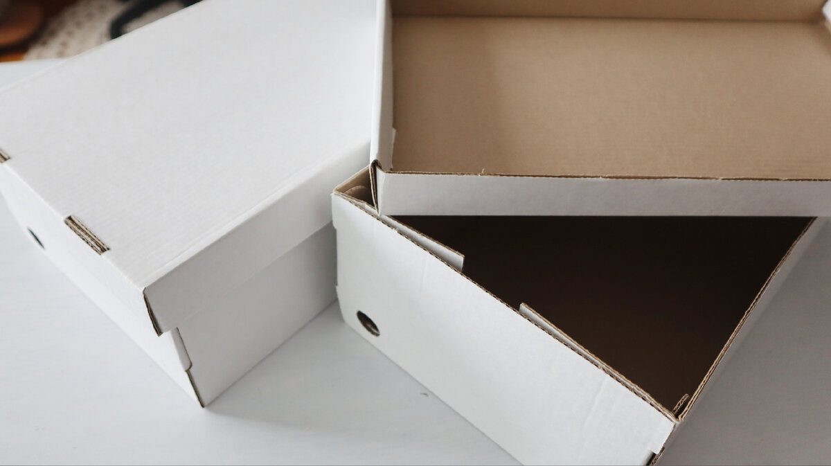 Не выбрасывайте коробки от обуви: блестящая идея их повторного применения