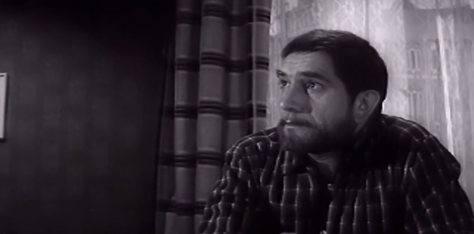 Фролов (Армен Джигарханян), кадр из фильма "Круг" (1972)
