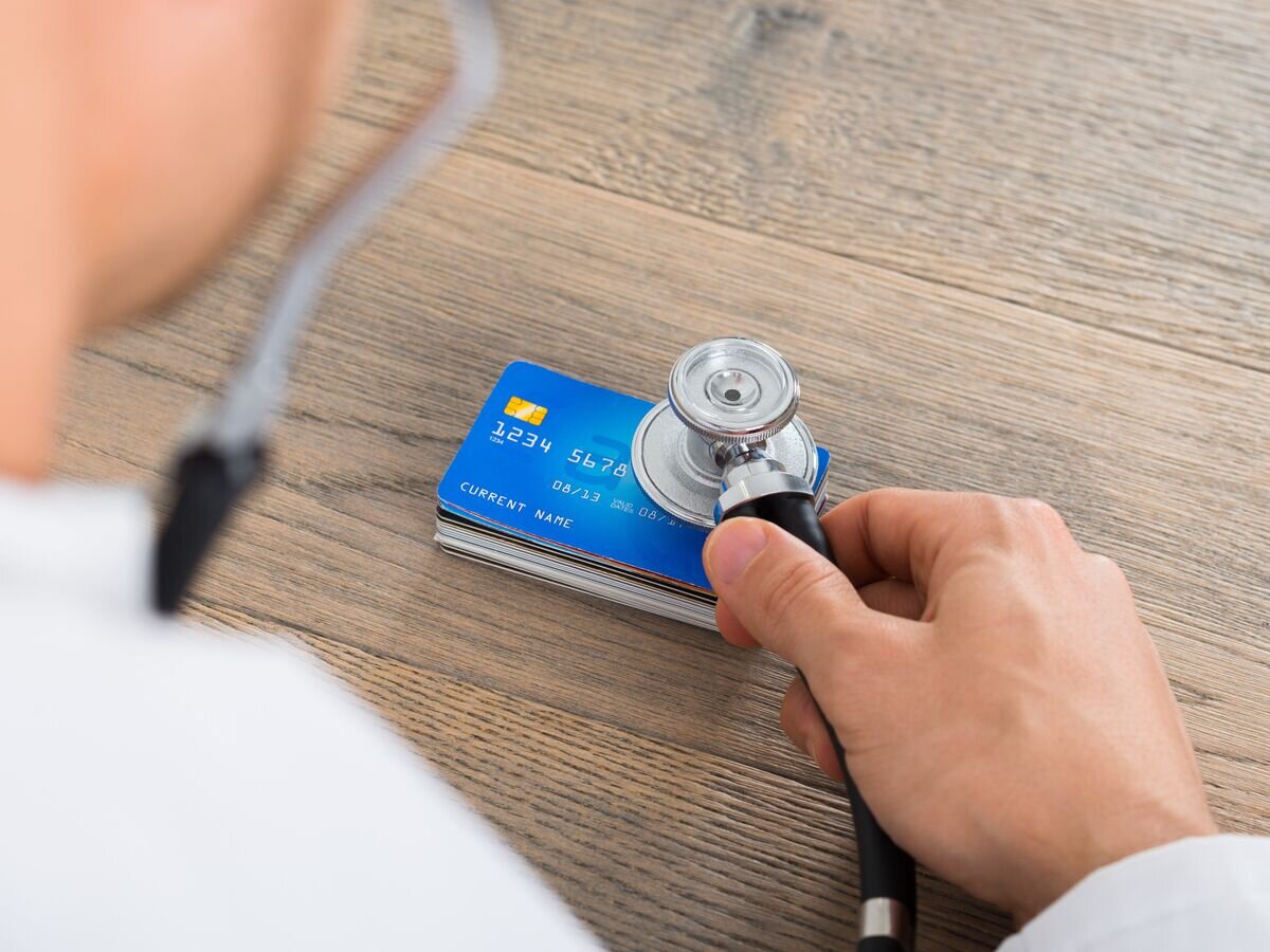    Кредитная карта© Fotolia / Andrey Popov