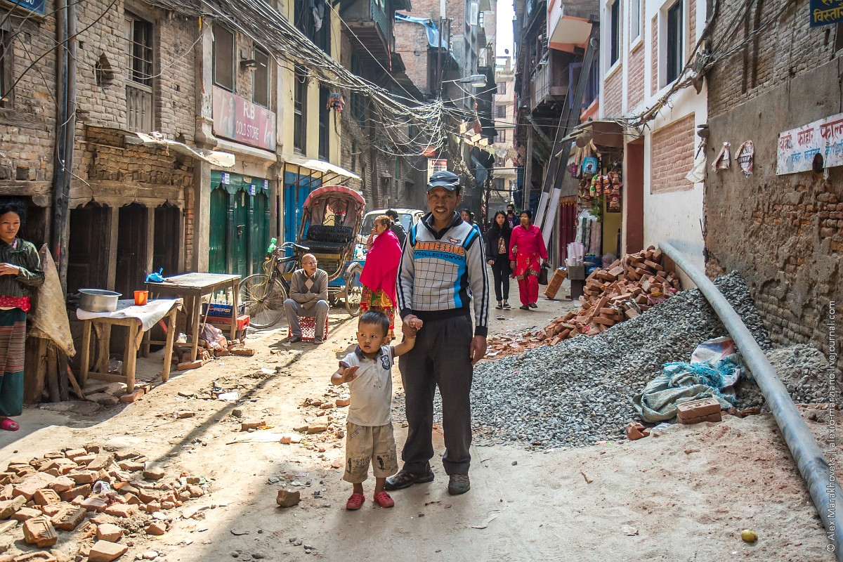 Как живут в стране того. Нигерия трущобы. Жизнь цыган. Как живут в стране того. Узбекистан нищета.