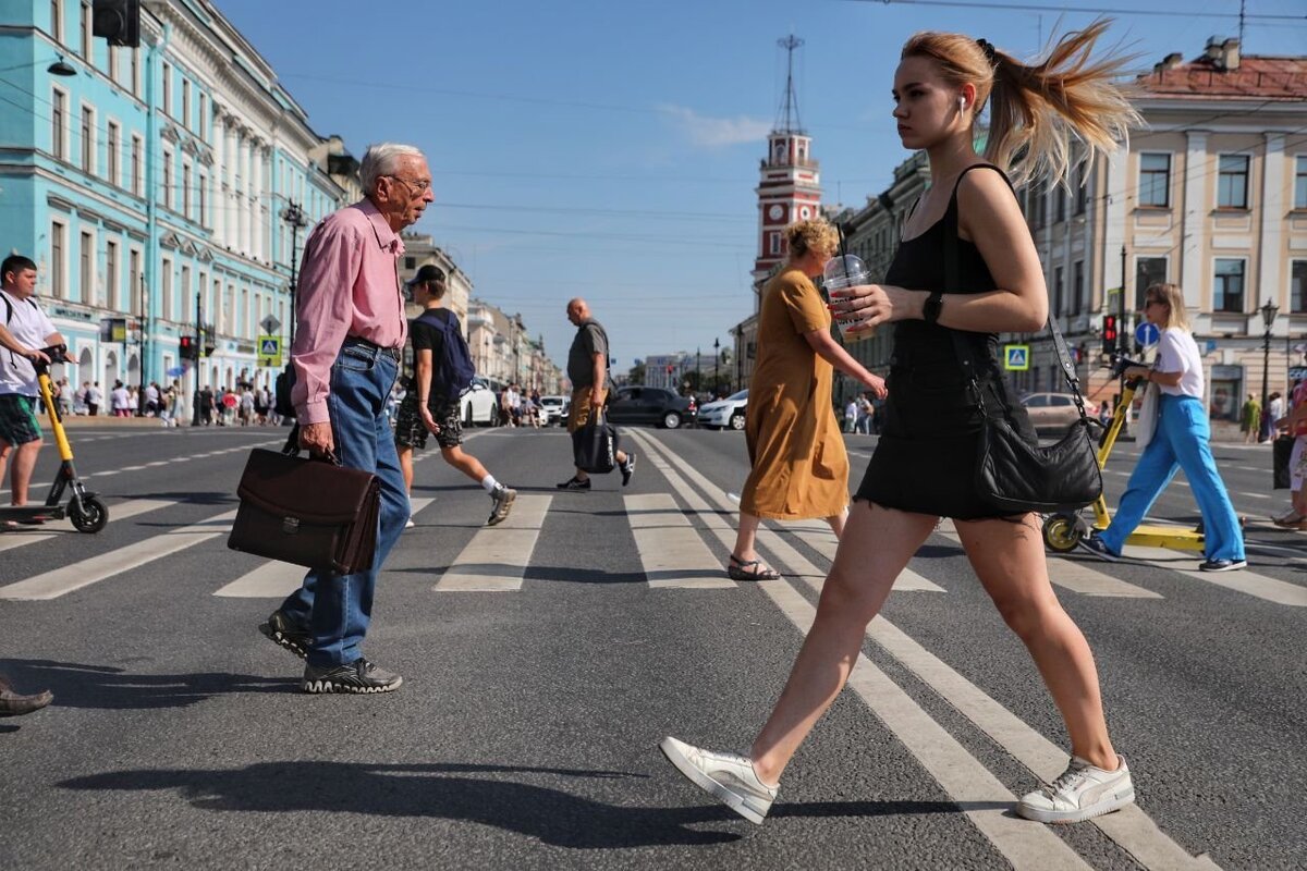 Прогулка по Невскому