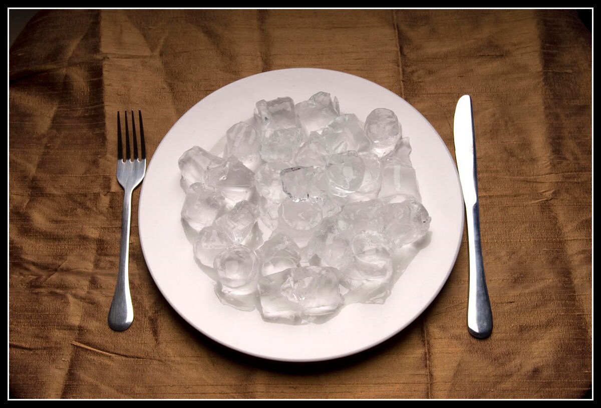 Тарелка со льдом