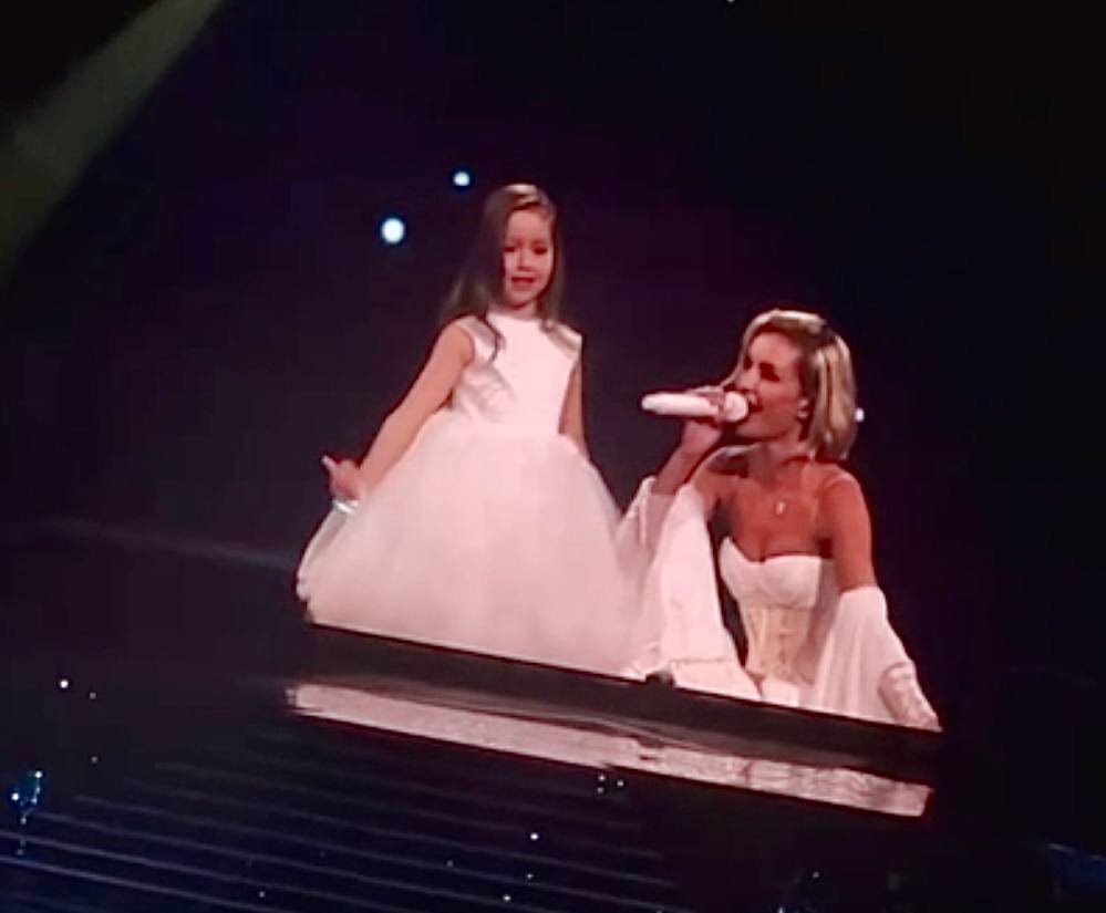 Полина Гагарина с дочкой Мией