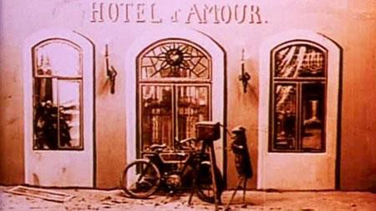 Кадр из фильма «Месть кинематографического оператора», 1912, студия «Ханжонков»