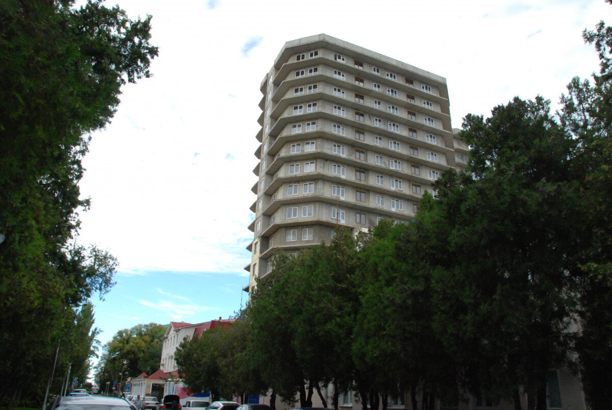 ул. Владимирская 144, ул. Тираспольская, 1 а (продолжение стройки узаконено), пер. Спасский, 16;