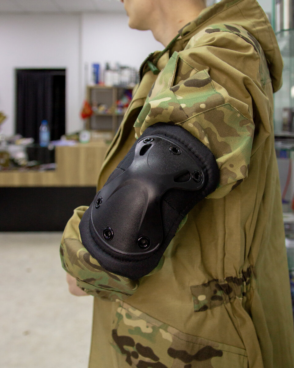 Наколенники + налокотники, черные