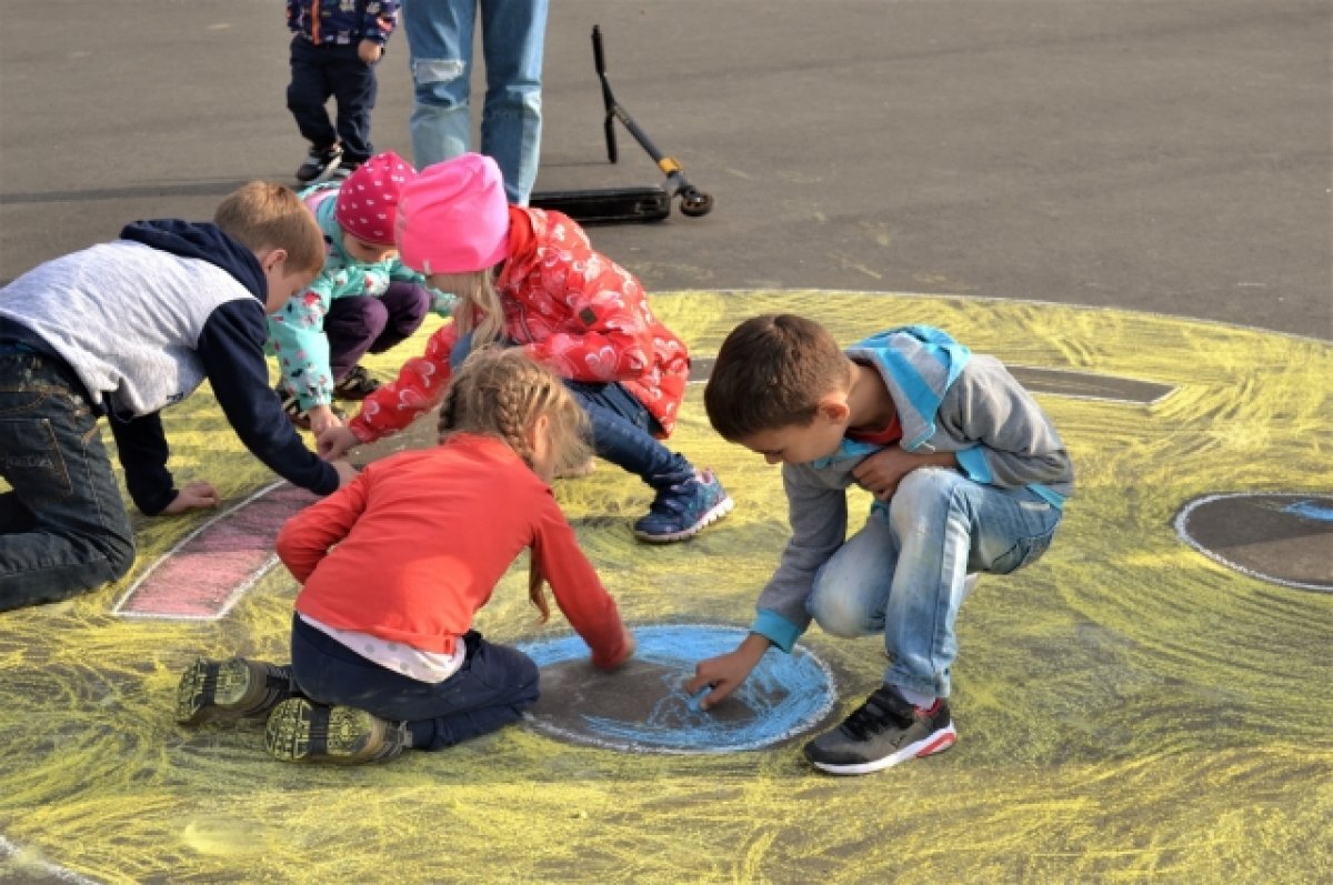 В Красноярске 3-4 июня отметят День защиты детей на «Ярких БЕРЕГАХ» | АиФ– Красноярск | Дзен