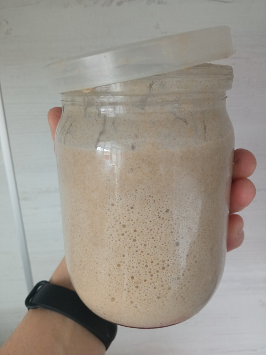 Моя закваска. За сутки увеличилась в объеме в 3 раза. 