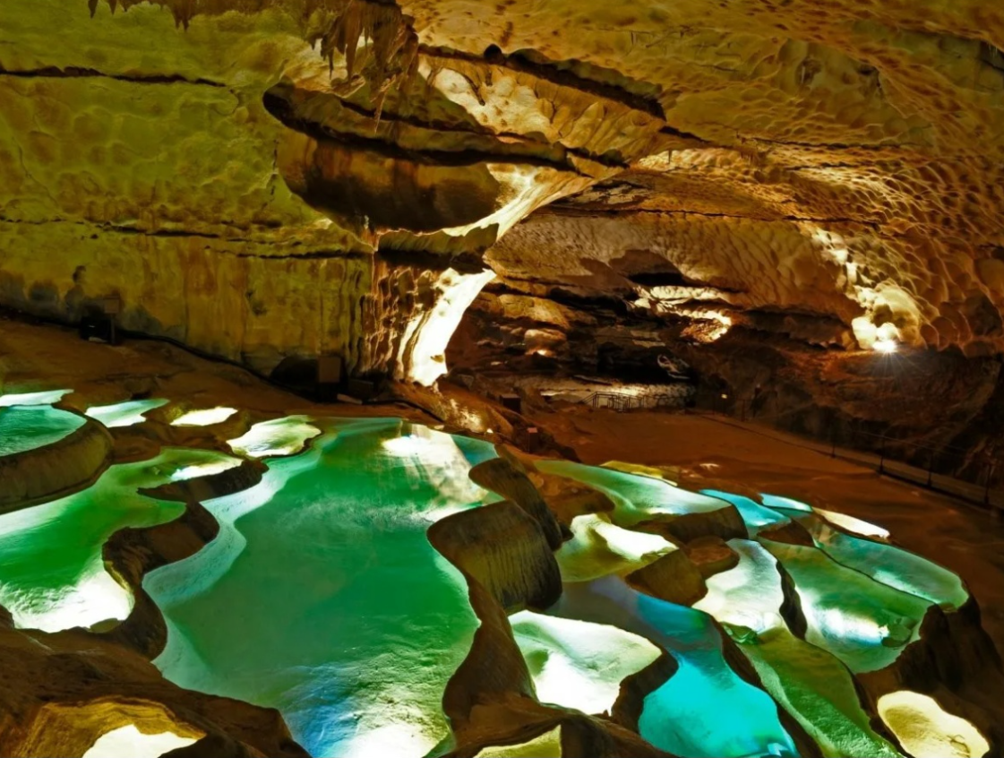 Невероятно д. Пещера Святого Марселя д’Ардеш, Франция. Пещеры Ардеш. Красивые необычные места.