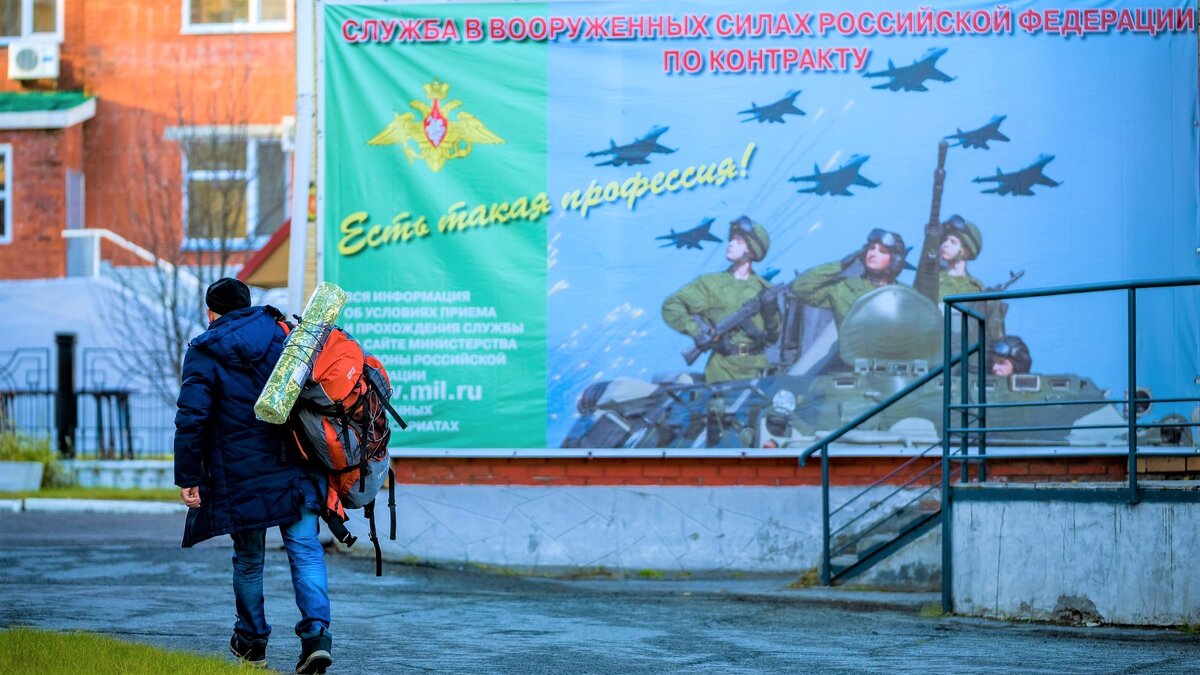    Югорчане рассказали, почему выбирают военную службу по контракту