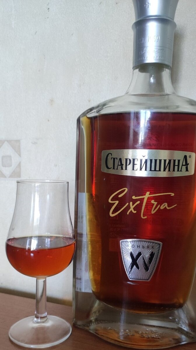 Разбираемся, почему Старейшина - самый популярный коньяк в России ...