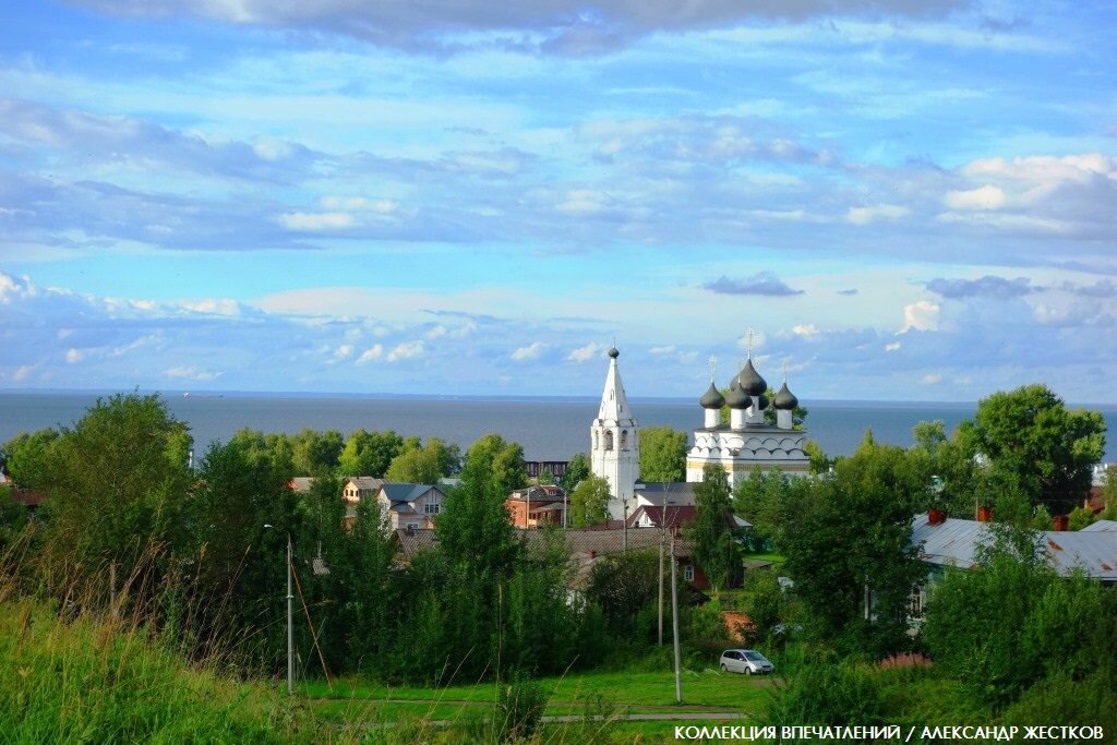 Белозерск. Фото из книги "Круиз Москва - Петербург. Коллекция впечатлений"