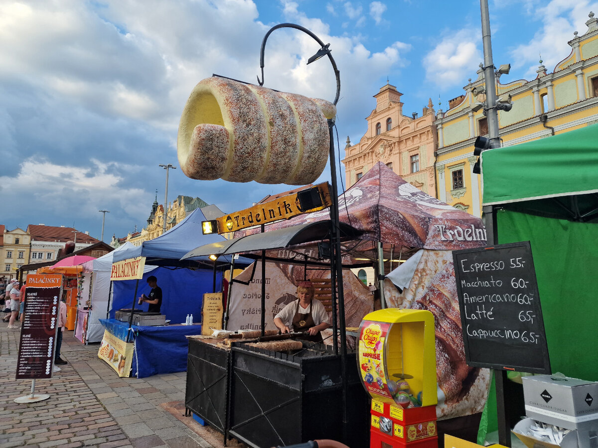 Фото автора: трдельник на ярмарке в Пльзени