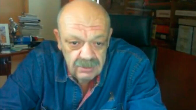 "...Когда шефа госпитализировали к нам в отделение, его было трудно узнать:..."