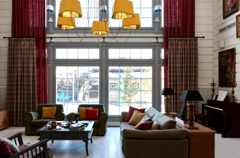 Когда заходит речь о Надежде Бабкиной то все, разумеется, представляют яркие народные костюмы и такие же народные песни и танцы.-7