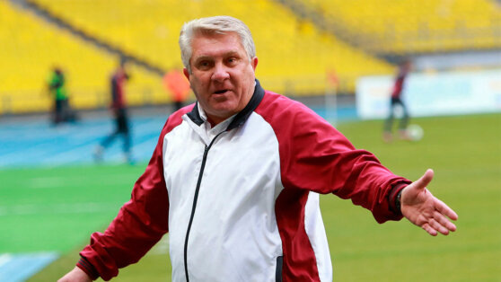    Футбольный клуб "Ахмат" продлил контракт с главным тренером Ташуевым Даниил Шалонников