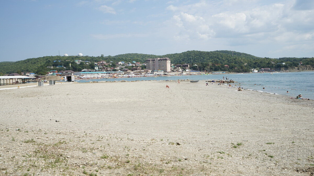 Какой пляж в джубге