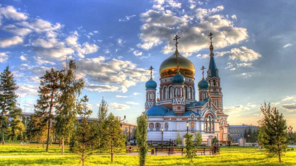 В праздник обязательно собирали целебные травы. Фото: pxhere.com