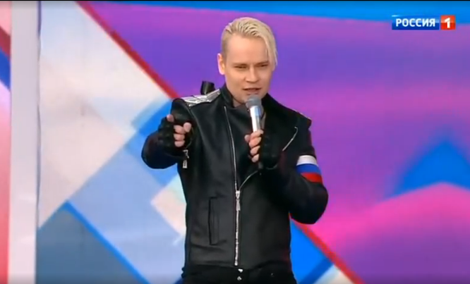 НА  КРАСНОЙ  ПЛОЩАДИ