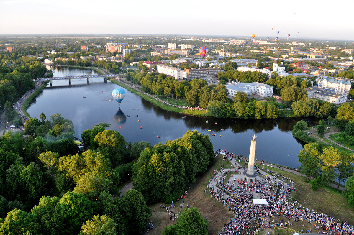 красивые места в великих луках для