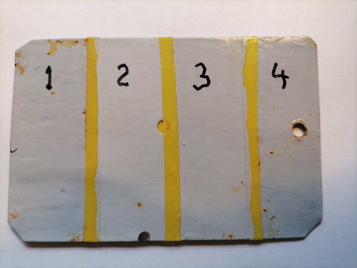 Рис. 1. Выкрасы с №1 по №4 после выдержки 3 месяца.