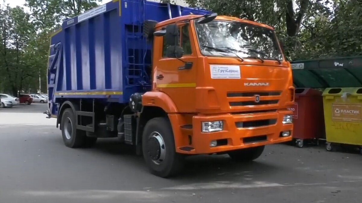     Региональный оператор «ЖКХ» получил пять новых мусоровозов от предприятия «Москоммаш». Спецтехника уже поступила в Ставропольский край, и скоро ее направят в КМВ и Невинномысск.