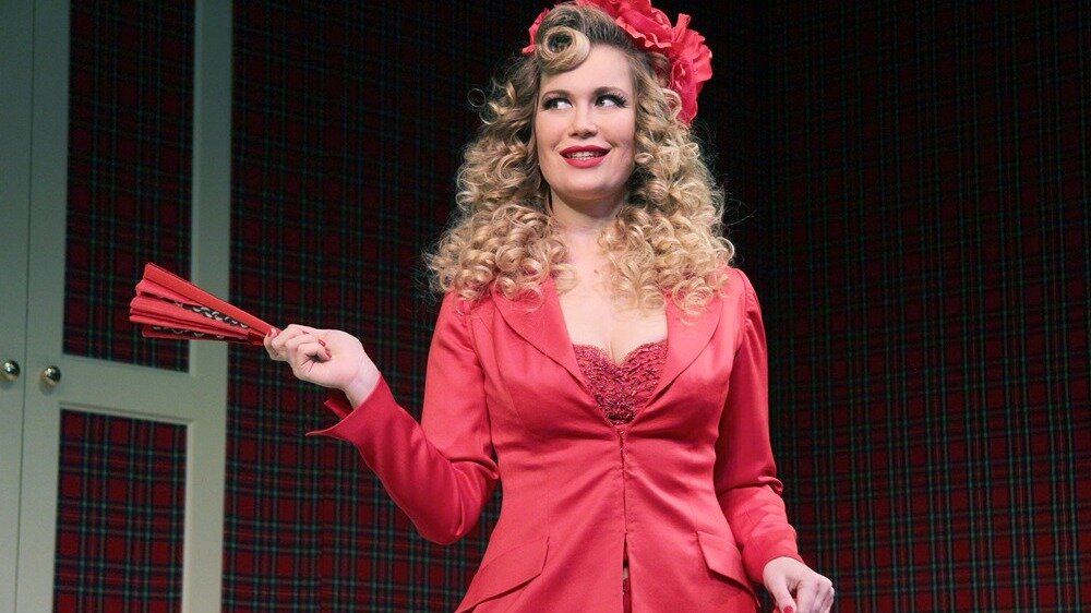     Как уже писали «Новые Известия», 16 июня в Москве сотрудники ДПС остановили автомобиль, в котором находились актриса Кристина Бабушкина («Духless», «Беспринципные») с мужем Андреем Гацунаевым, при осмотре в салоне был обнаружены наркотики.