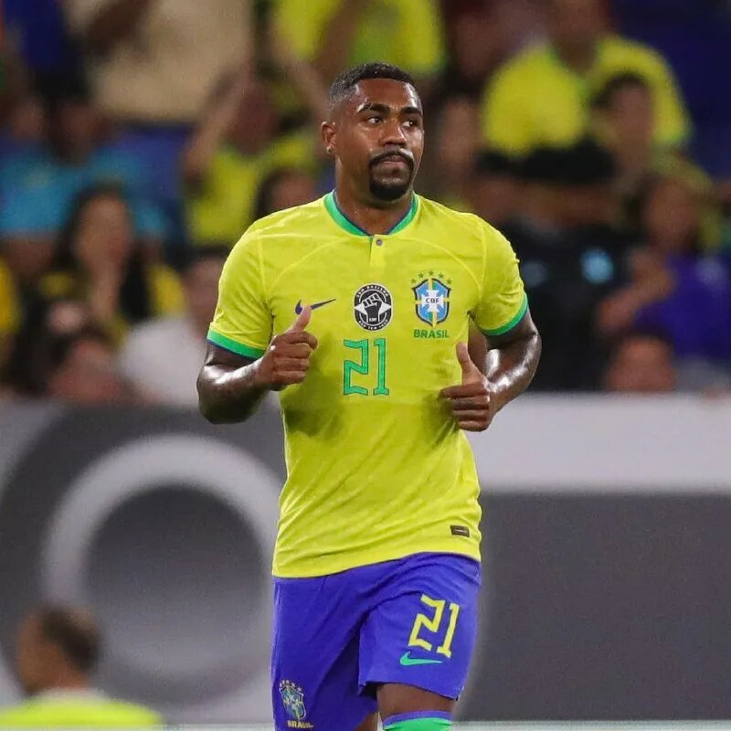 Ты не футболист, Малёк. Вон из сборной навсегда