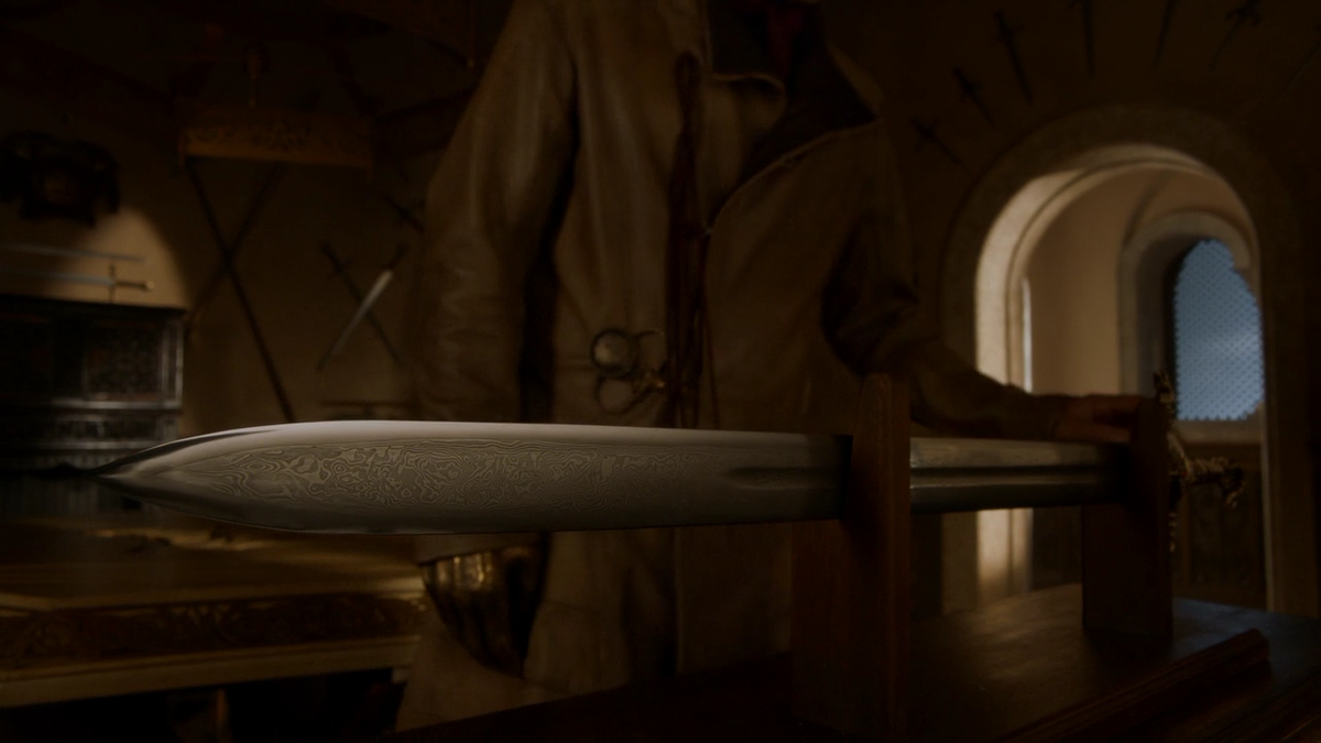 Верный Клятве, меч Джейме Ланнистера из Валирийской стали. Кадр из Игры престолов, HBO