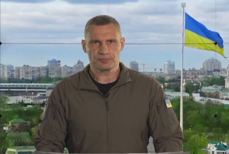    Зеленский сообщил, что выборы на Украине пройдут «только после победы»