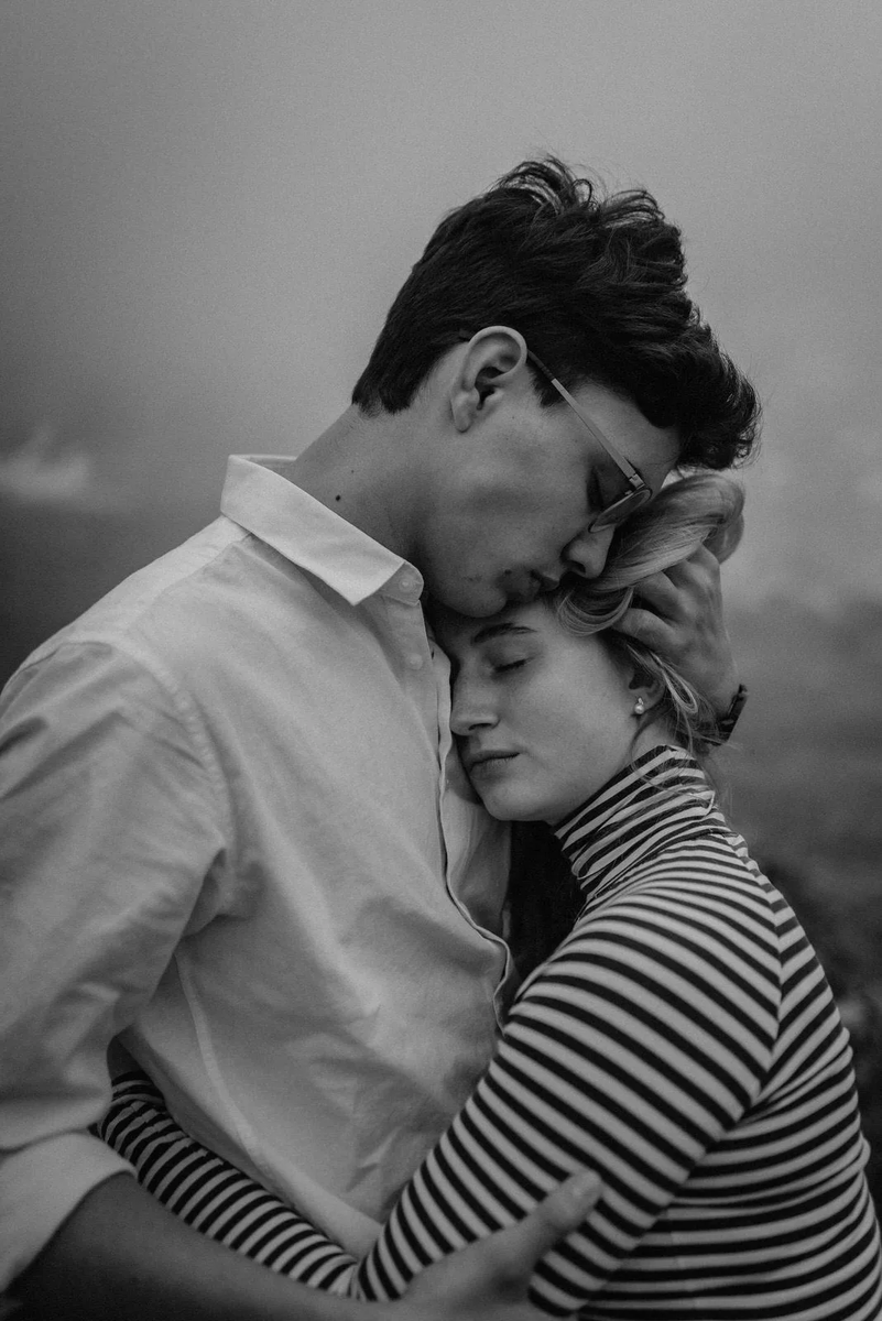 Почему мужчины боятся красивых женщин?