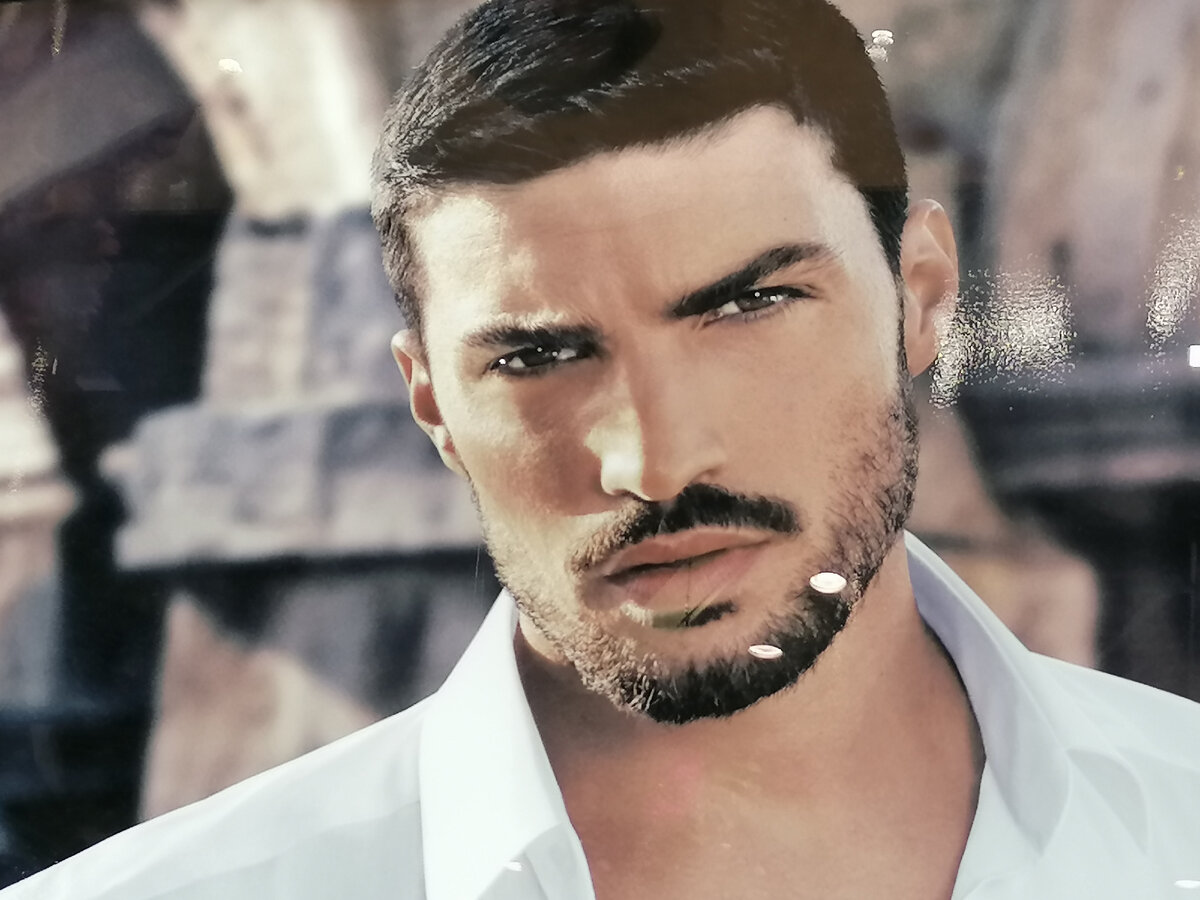 Добавьте описагалер