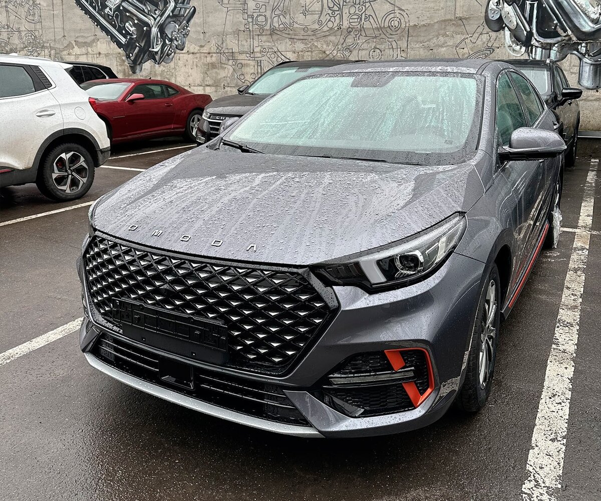 Новый седан OMODA S5 