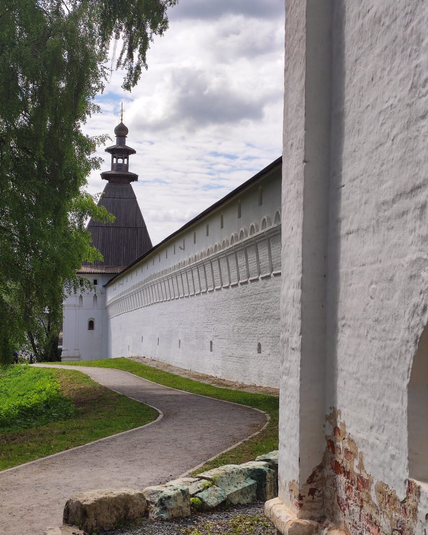 Спасо Сторожевский монастырь в Звенигороде