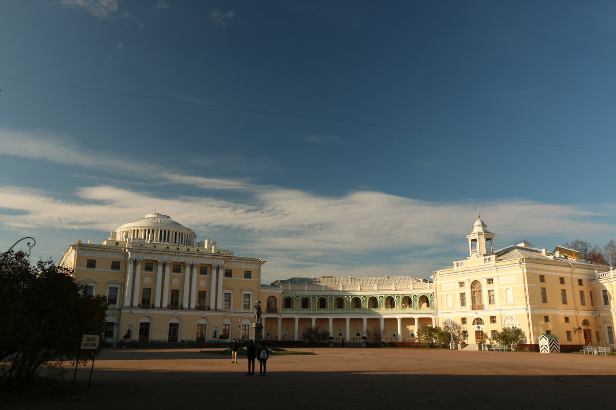 Павловский дворец