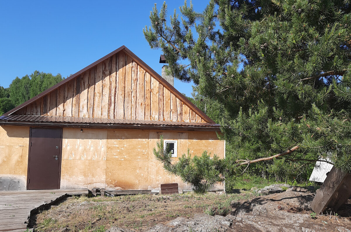 Вход в домик