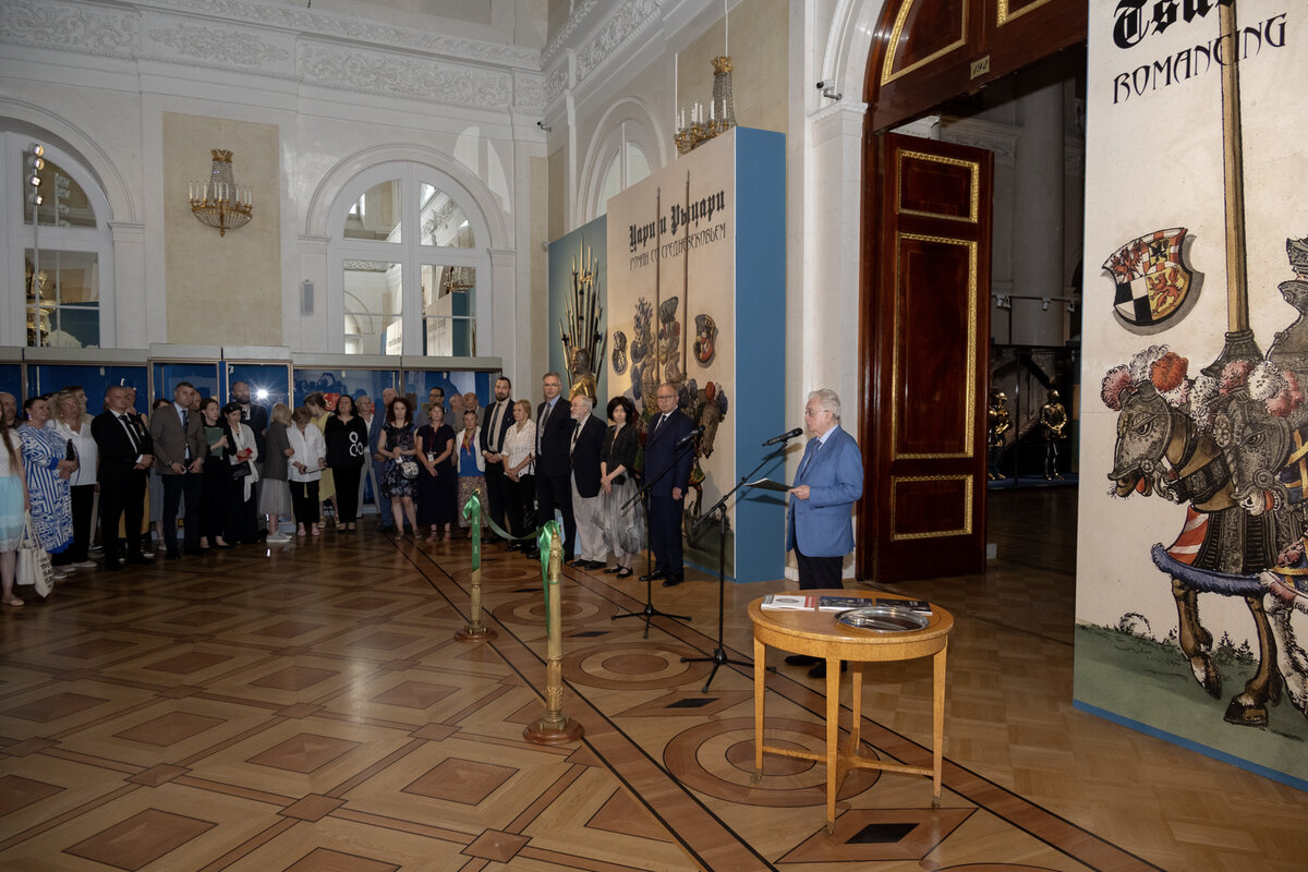 Торжественная церемония открытия выставки «Цари и рыцари. Роман со Средневековьем»