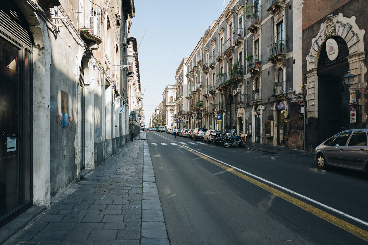 Фото от Tomas Anton Escobar  на Unsplash 