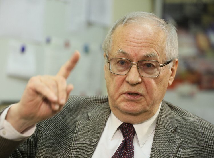 По мнению советского и российского учёного, Лауреата Государственной премии СССР Нигматулина Россия пребывает в состоянии глубокого системного кризиса, к которому страна шла долгие годы...-2